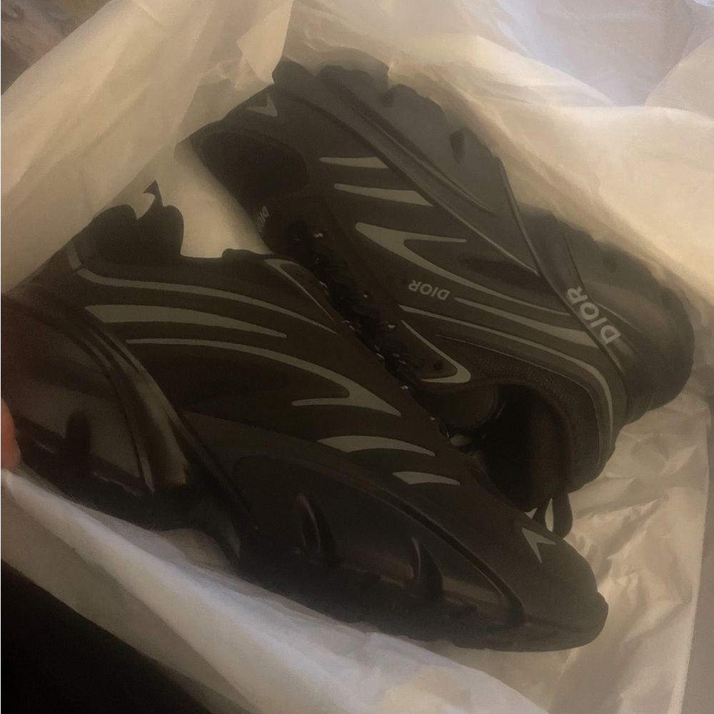 Dior Men's Black and Gray Sneakers